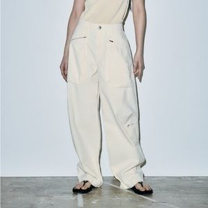 Zara Mid-Rise Loose Fir Utility Jean